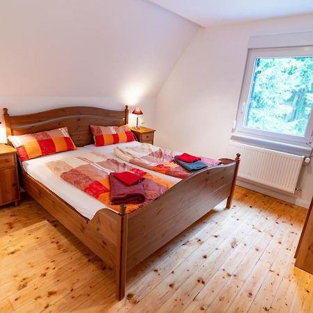 Ferienwohnung Am Waldrand 巴特拉瑟菲 外观 照片