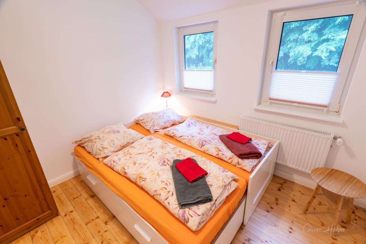 Ferienwohnung Am Waldrand 巴特拉瑟菲 外观 照片